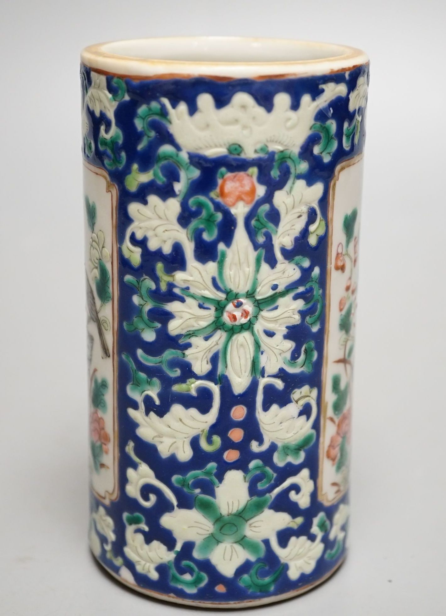 A 19th century famille rose brush pot - 12.5cm